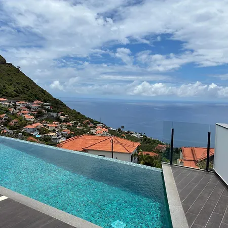 Sea View Villa Arco da Calheta (Madeira)